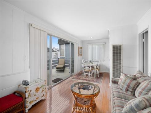 212  Opal  , Newport Beach, CA