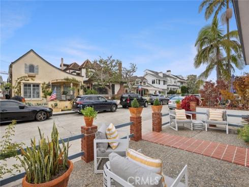 212  Opal  , Newport Beach, CA