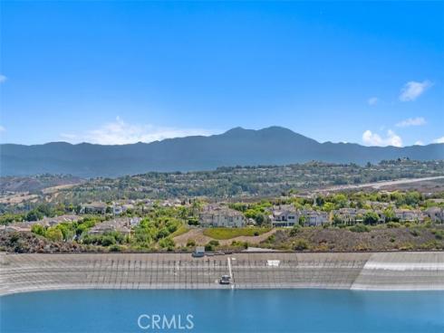 26  Coventry  25 , Newport Beach, CA