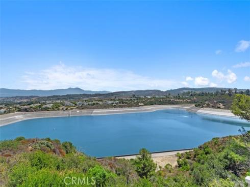 26  Coventry  25 , Newport Beach, CA