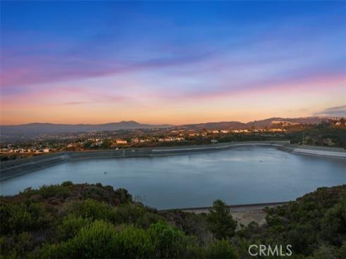 26  Coventry  25 , Newport Beach, CA