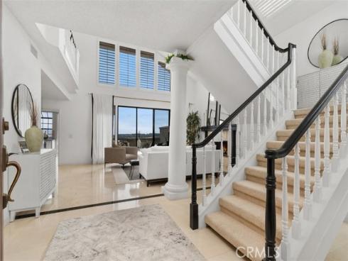 26  Coventry  25 , Newport Beach, CA