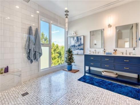 17  Palazzo  , Newport Beach, CA