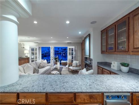 339  Via Lido Soud  , Newport Beach, CA