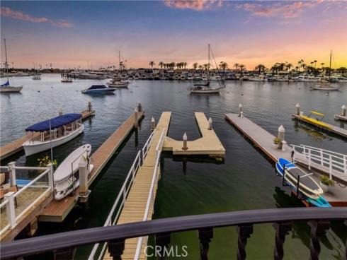 339  Via Lido Soud  , Newport Beach, CA