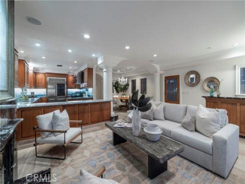 339  Via Lido Soud  , Newport Beach, CA