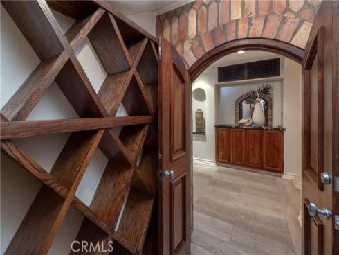 339  Via Lido Soud  , Newport Beach, CA