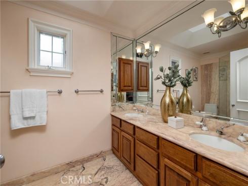 339  Via Lido Soud  , Newport Beach, CA