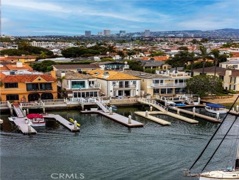 339  Via Lido Soud  , Newport Beach, CA