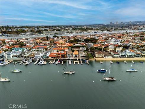 339  Via Lido Soud  , Newport Beach, CA