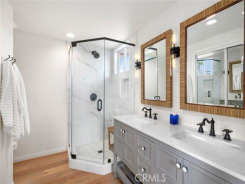 117  Marine   Avenue, Newport Beach, CA