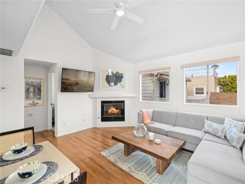 117  Marine   Avenue, Newport Beach, CA