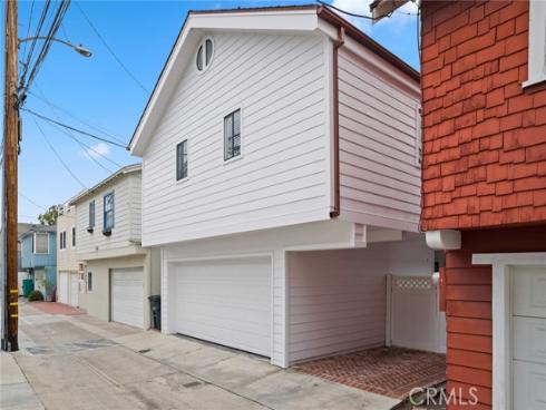 117  Marine   Avenue, Newport Beach, CA