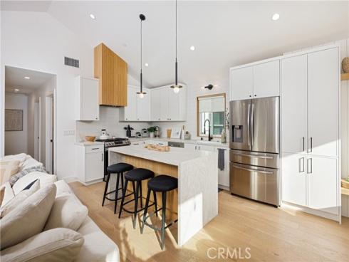 122 E Bay   Avenue, Newport Beach, CA