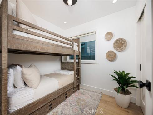 122 E Bay   Avenue, Newport Beach, CA