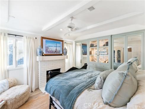 209  Diamond  , Newport Beach, CA