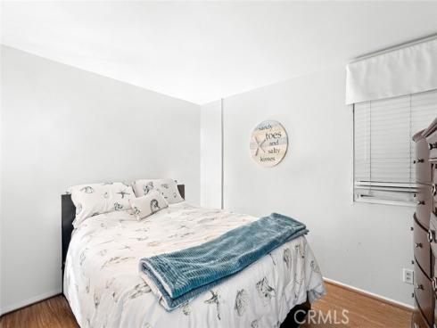 315  Sapphire  , Newport Beach, CA