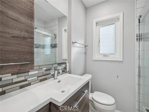 315  Sapphire  , Newport Beach, CA