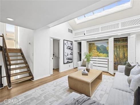 1510 W Oceanfront  , Newport Beach, CA