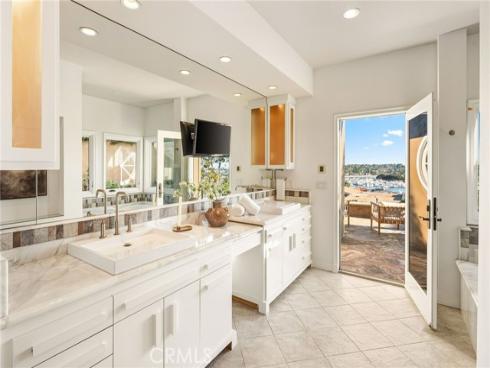 1038  Santiago   Drive, Newport Beach, CA