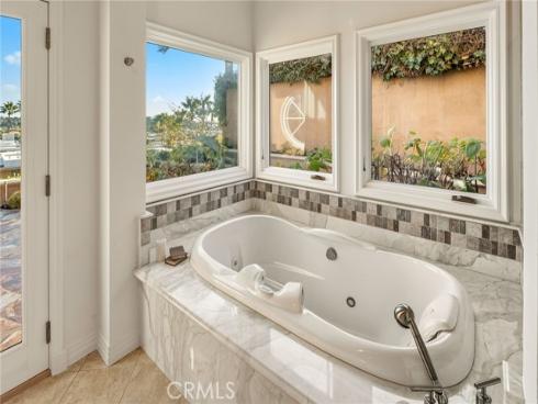 1038  Santiago   Drive, Newport Beach, CA