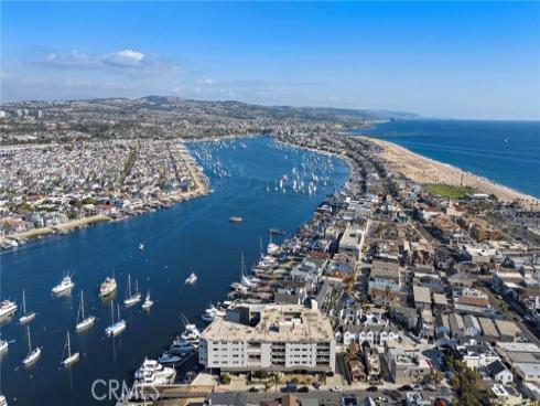 310  Fernando  303  Street, Newport Beach, CA