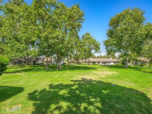 525  Vista Flora  , Newport Beach, CA