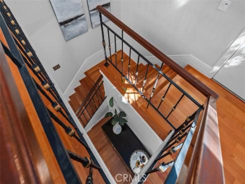 525  Vista Flora  , Newport Beach, CA