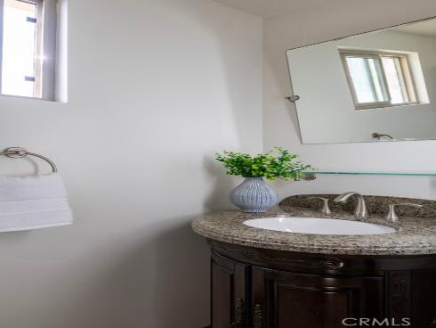 401 Holmwood , Newport Beach, CA