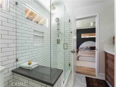 1136  Highland  , Newport Beach, CA