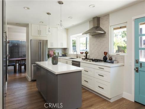 1136  Highland  , Newport Beach, CA