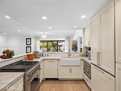 12 Encore Court, Newport Beach, CA