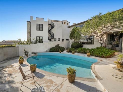 101  Kings   Place, Newport Beach, CA