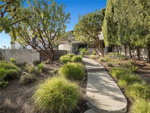 101  Kings   Place, Newport Beach, CA