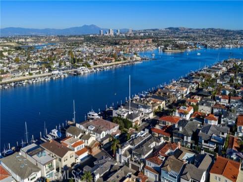 704 Via Lido Nord , Newport Beach, CA