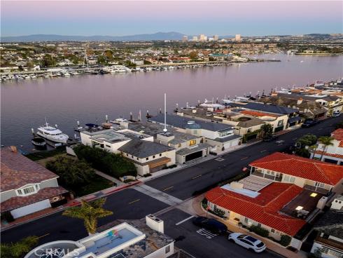 704 Via Lido Nord , Newport Beach, CA