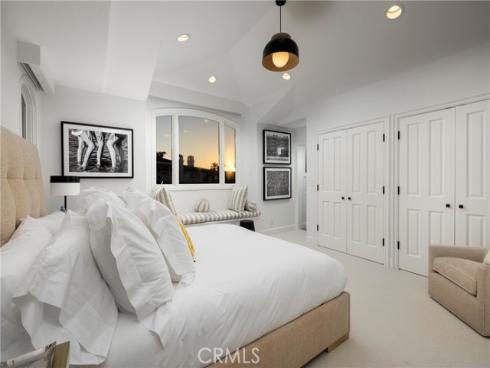 704 Via Lido Nord , Newport Beach, CA