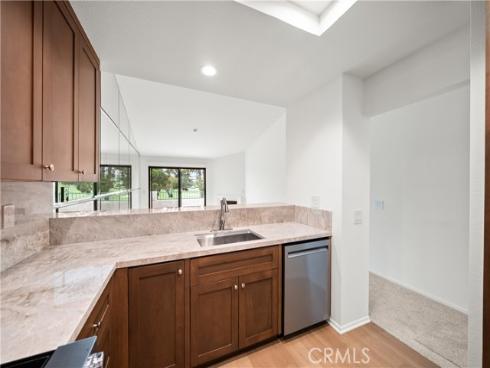 232 Villa Point Drive, Newport Beach, CA