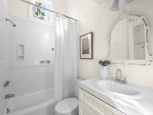 1300 W Balboa Boulevard, Newport Beach, CA