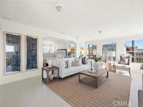 1300 W Balboa Boulevard, Newport Beach, CA