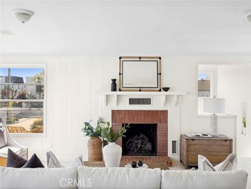 1300 W Balboa Boulevard, Newport Beach, CA