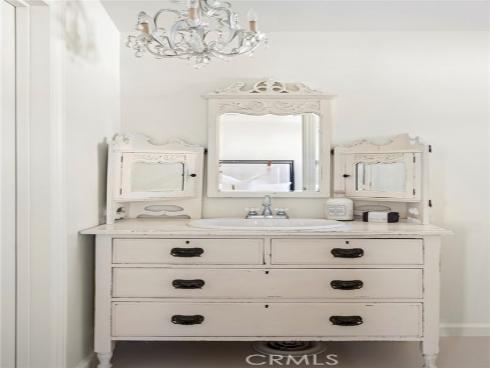 1300 W Balboa Boulevard, Newport Beach, CA