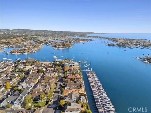 2572  Bayshore  , Newport Beach, CA