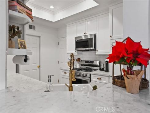 48 Baycrest 32 Court, Newport Beach, CA