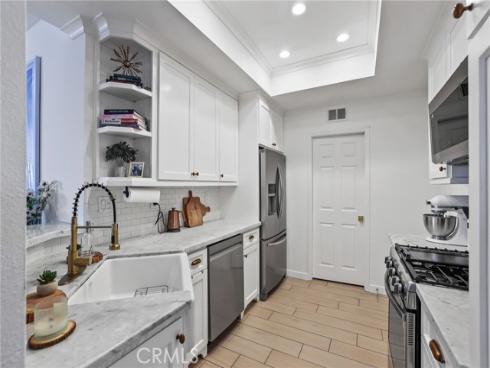 48 Baycrest 32 Court, Newport Beach, CA