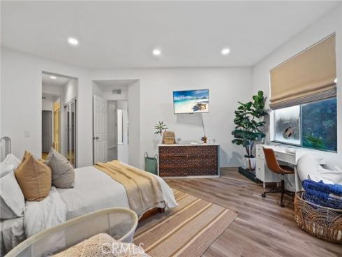 48 Baycrest 32 Court, Newport Beach, CA