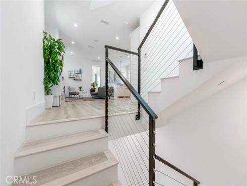 417 E Bay , Newport Beach, CA