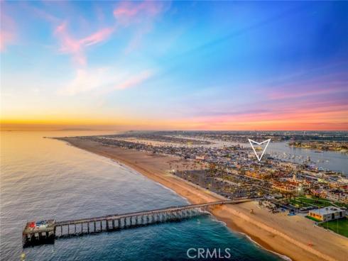 417 E Bay , Newport Beach, CA