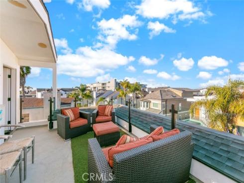 417 E Bay , Newport Beach, CA