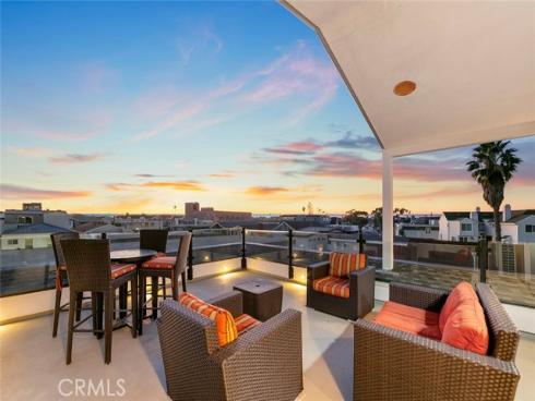 417 E Bay , Newport Beach, CA